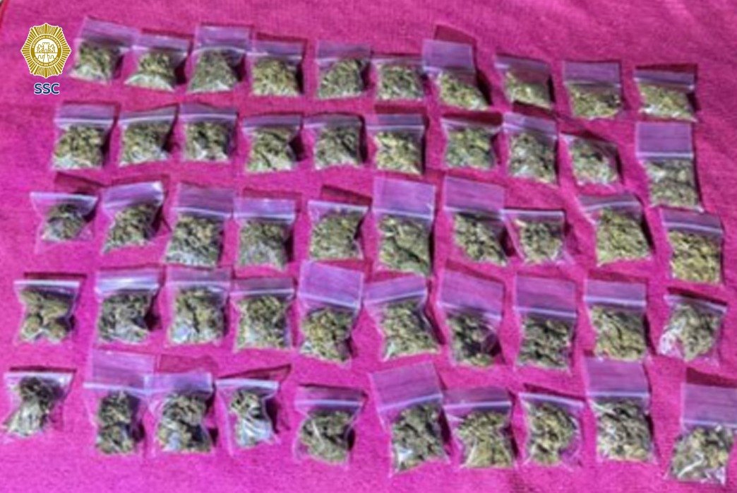 Detenido con marihuana en Iztapalapa durante operativo de la SSC donde fueron aseguradas 50 dosis de aparente cannabis