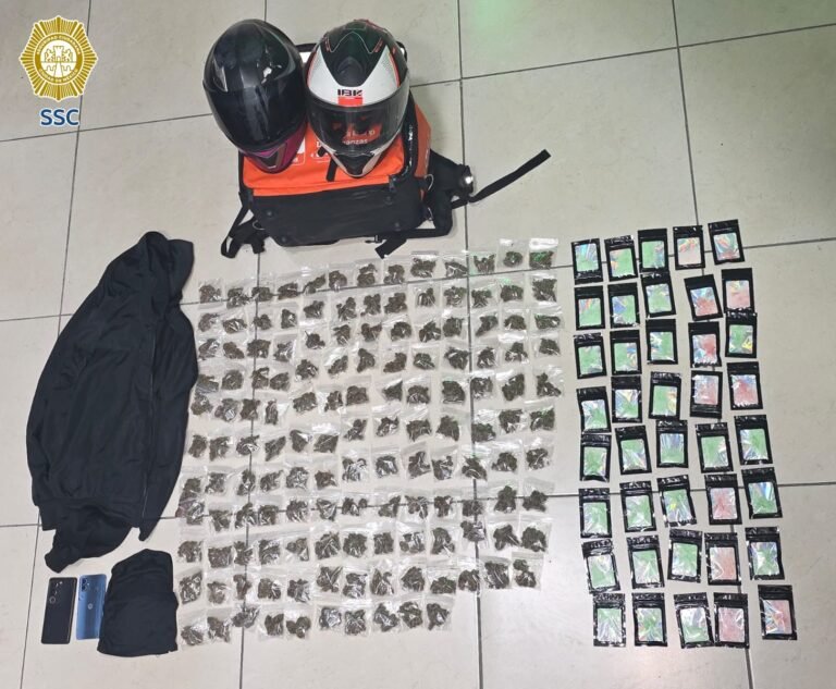 Homicidio en Coyoacán: motocicleta y objetos asegurados por la SSC tras la detención de tres presuntos implicados