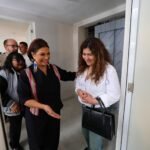 Viviendas en Coyoacán entregadas por Clara Brugada a familias beneficiarias en la colonia Ajusco