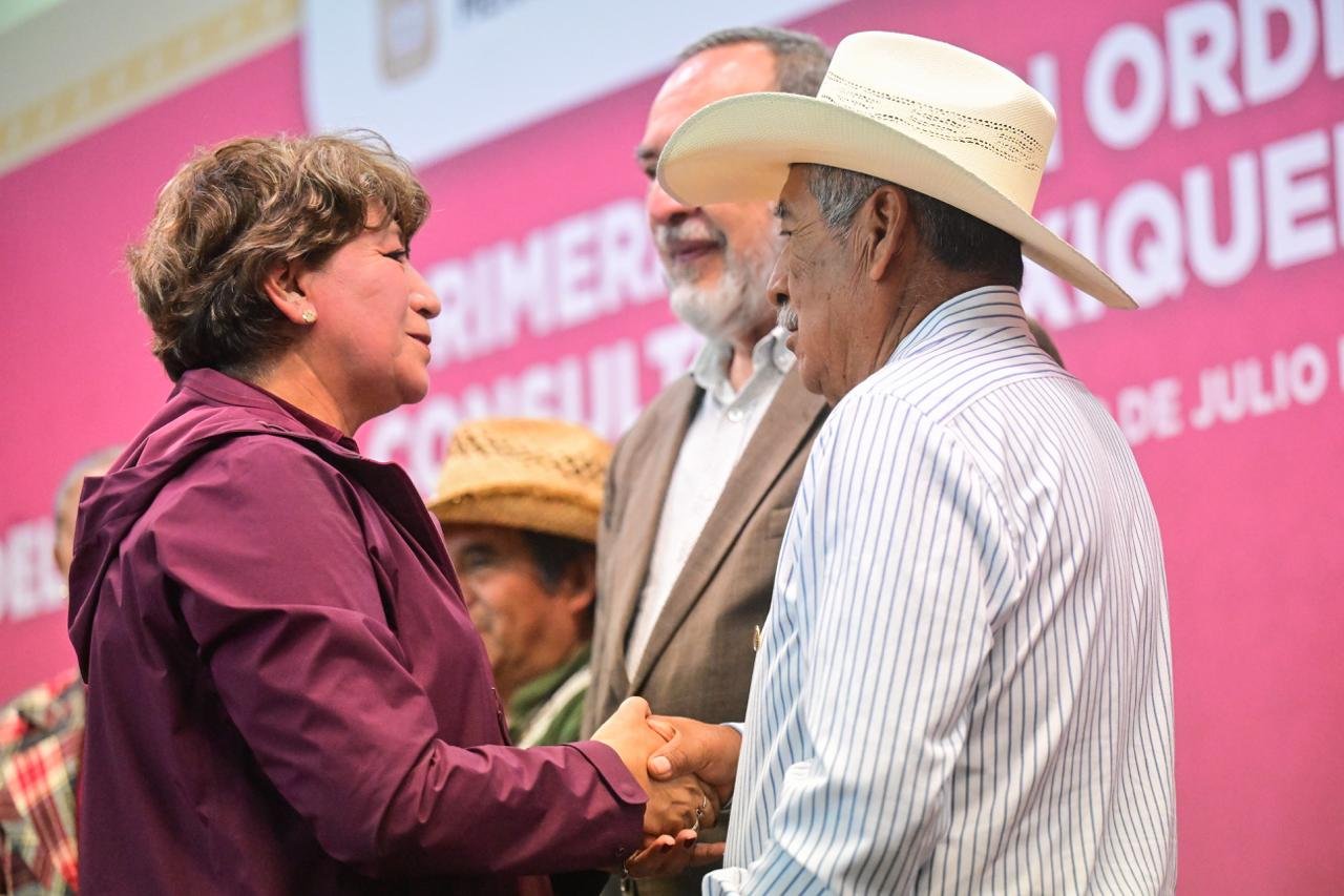 Maíz nativo Estado de México impulsado por el Gobierno estatal mediante apoyos al campo, conservación de semillas y programas para productores.
