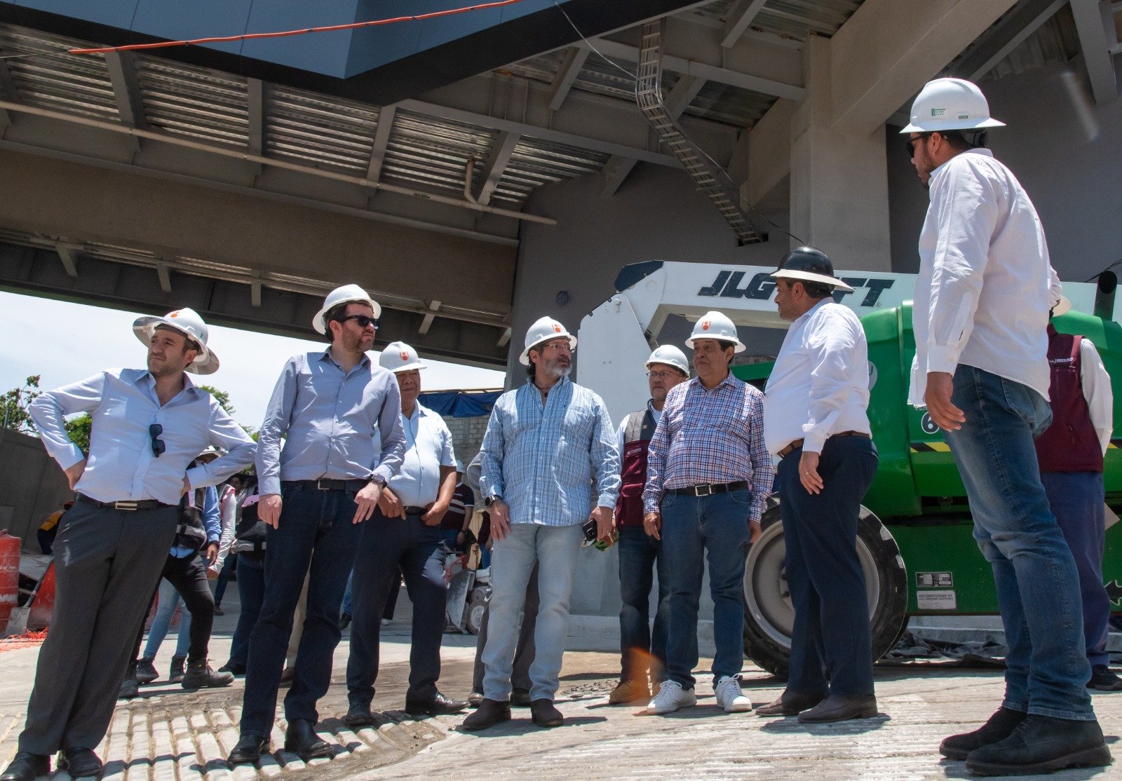 Línea 3 del Mexicable en Naucalpan durante los trabajos de construcción que registran un avance superior al 70 por ciento.