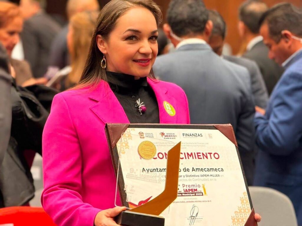 premios estatales iapem mujer amecameca reconocimiento oficial