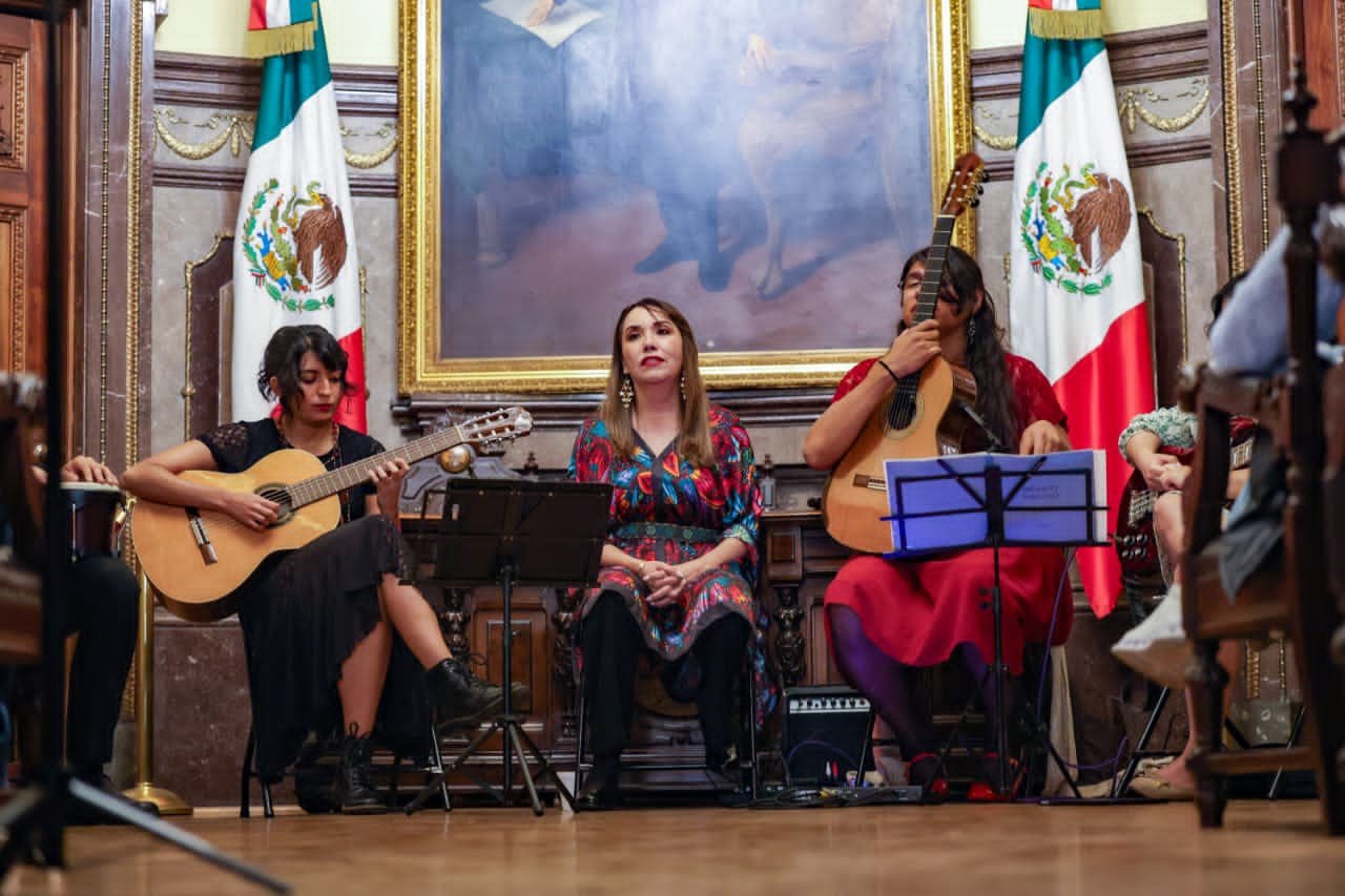 Salón de Cabildos celebra 20 años de apertura al público con concierto de música mexicana