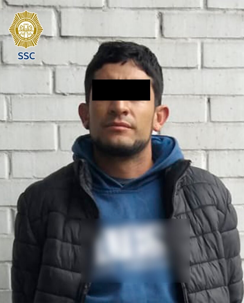 Robo de motocicleta en Venustiano Carranza con dos detenidos y vehículo recuperado